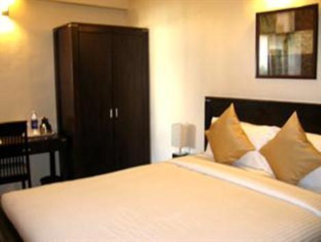 Hotel The Elite Suites Πούνε Εξωτερικό φωτογραφία